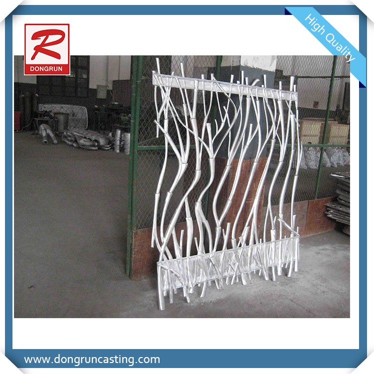 Zaunpaneele aus Aluminiumguss-2.jpg