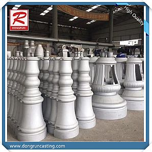 Laternenpfähle aus Aluminiumguss