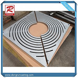 Baumgitter aus Aluminiumguss